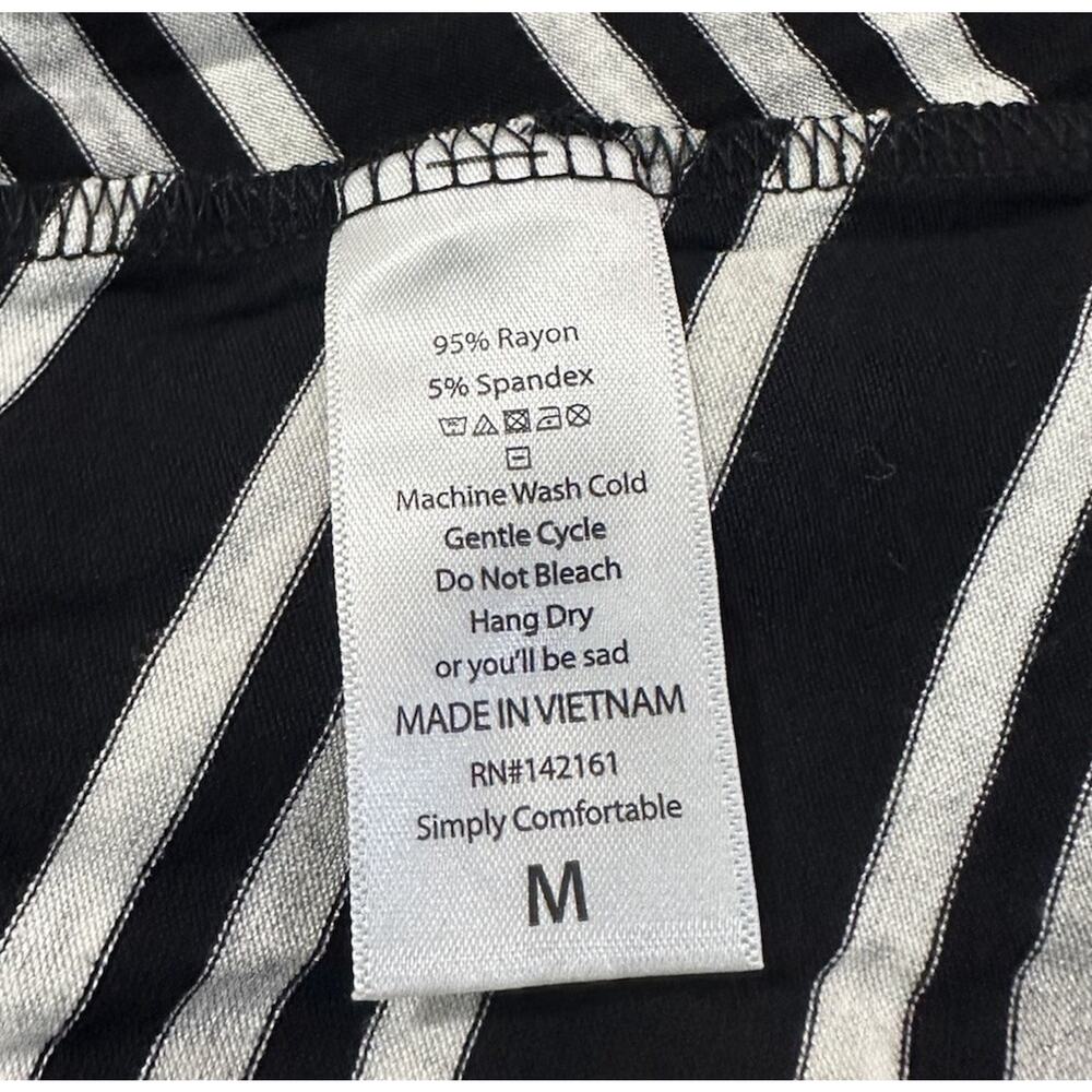 NEW LuLaRoe Womens Dress Size M Carly Black White Stripe Beach Swim Hi-Low Flowy - Picture 8 of 8